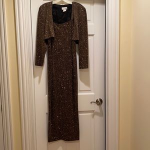 Still looking for that New Years Eve dress? Beautiful without the jacket too